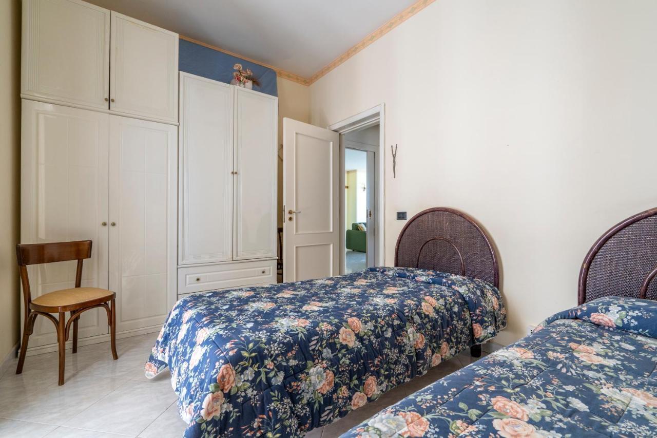 Grazia Attic Apartment With Terrace トラーニ エクステリア 写真